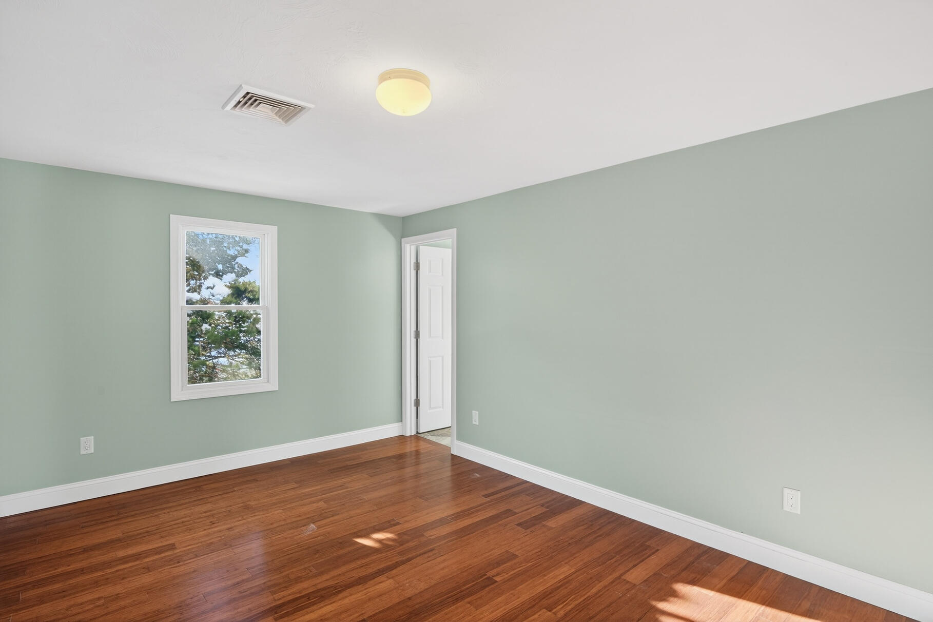 15 Seconsett Point Road Mashpee MA 02649