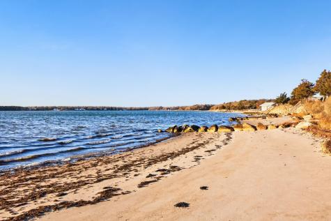 15 Seconsett Point Road Mashpee MA 02649