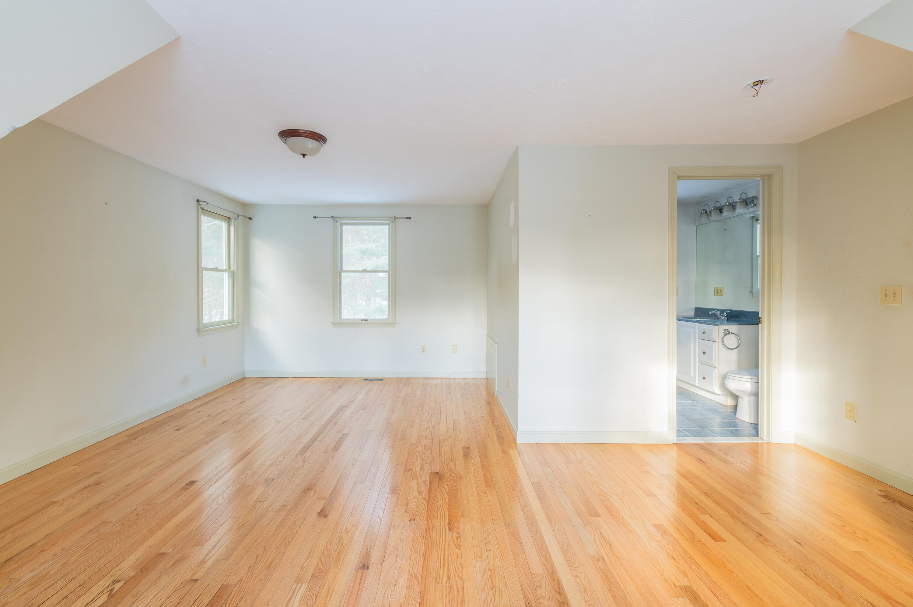 16 Michael Road Bourne MA 02559