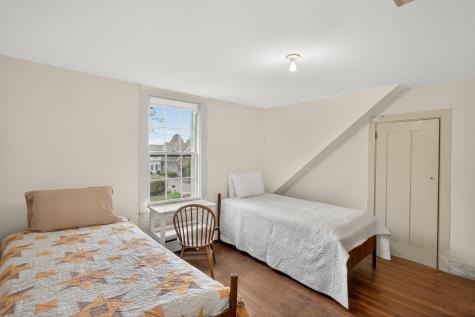120 Ocean View Avenue Barnstable MA 02635