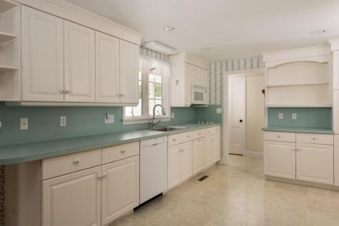 174 Wianno Avenue Osterville MA 02655