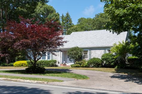 174 Wianno Avenue Osterville MA 02655