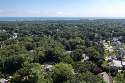 174 Wianno Avenue Osterville MA 02655