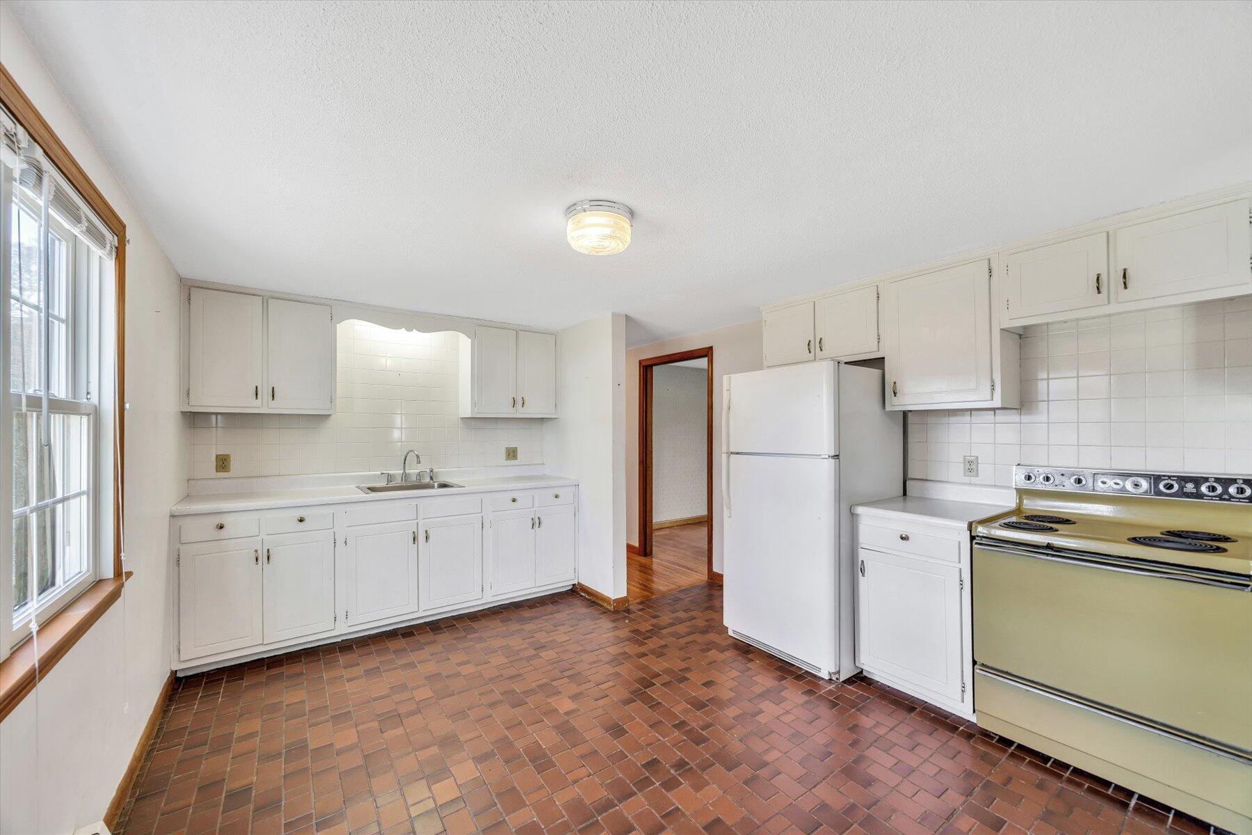 360 Airline Road Dennis MA 02641