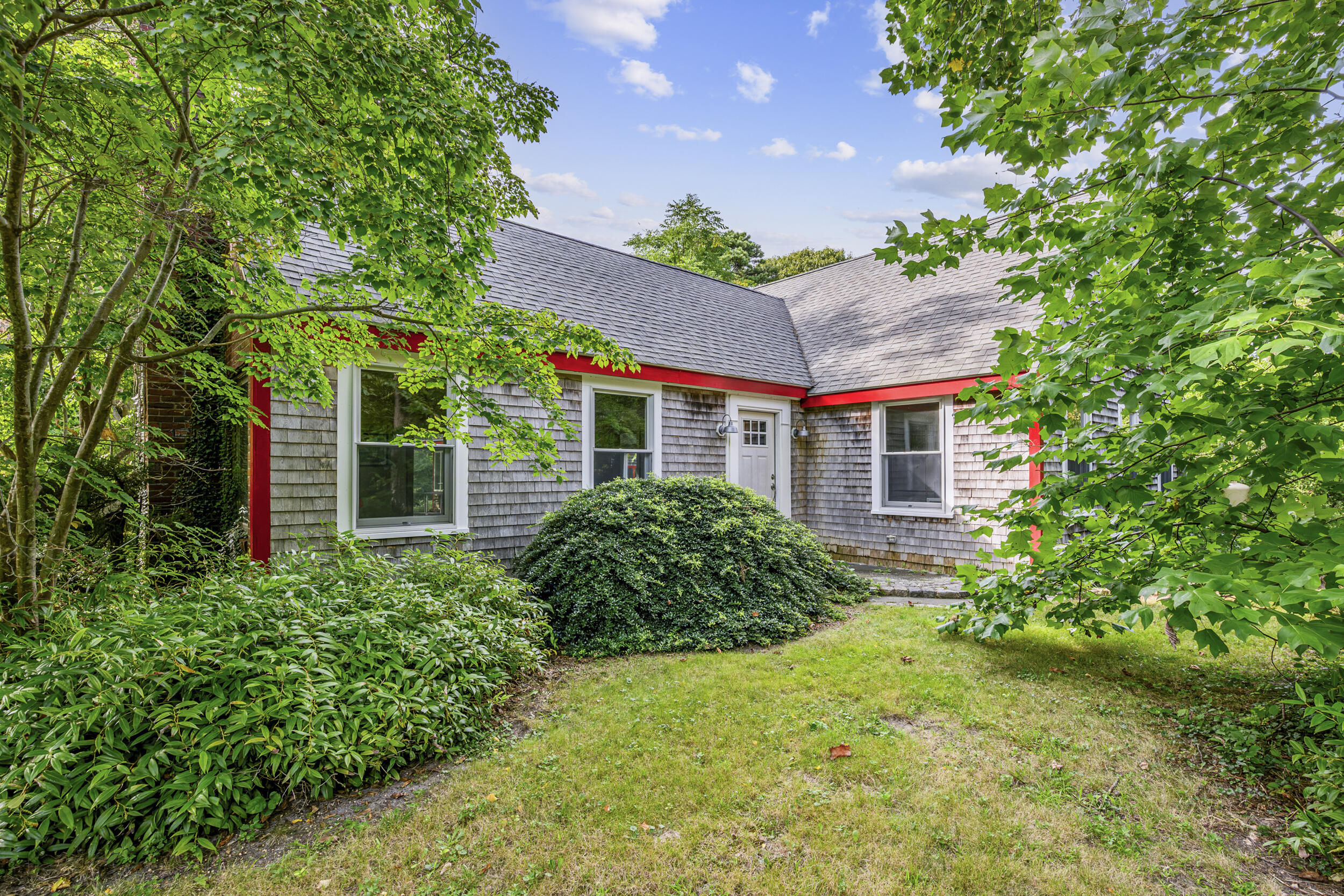 204 Waquoit Highway East Falmouth MA 02536