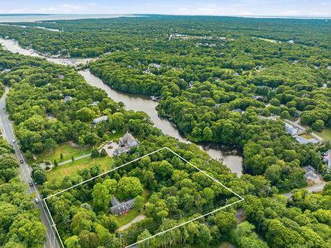 204 Waquoit Highway East Falmouth MA 02536