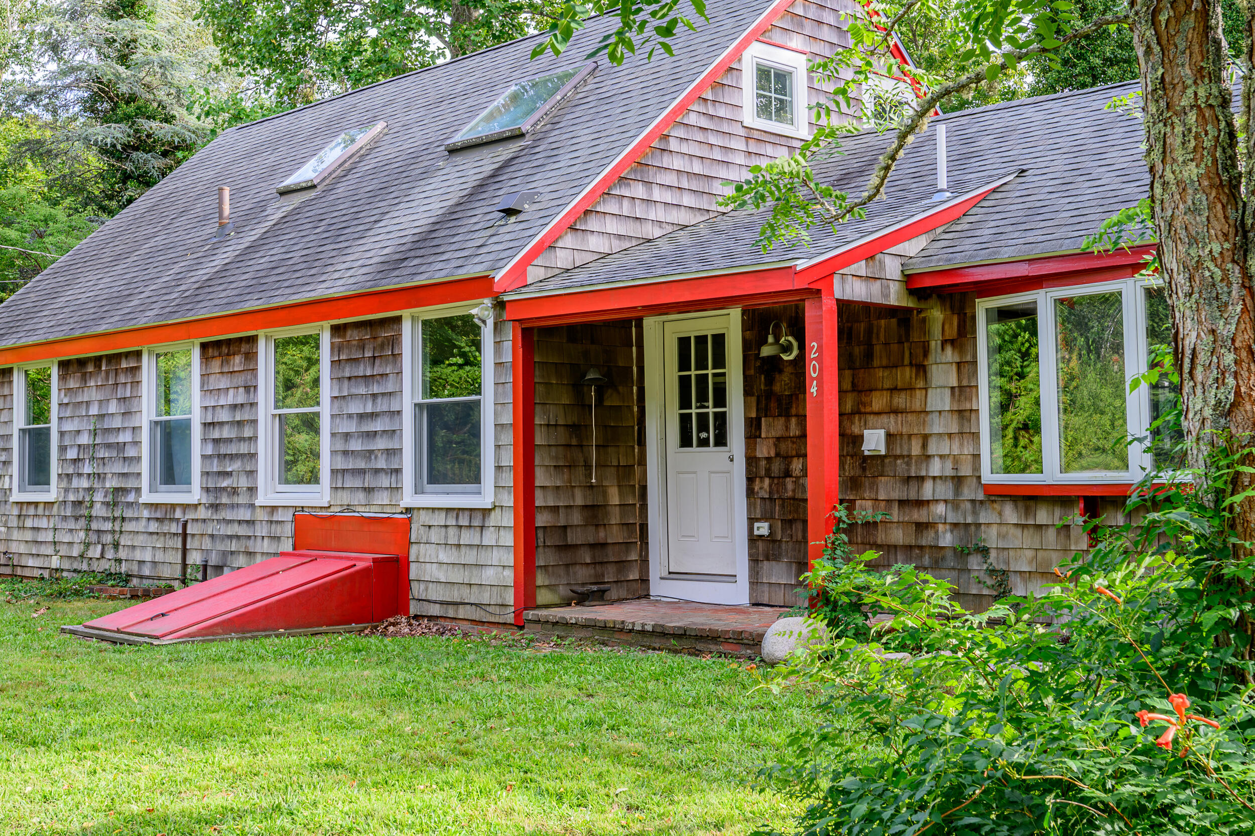 204 Waquoit Highway East Falmouth MA 02536
