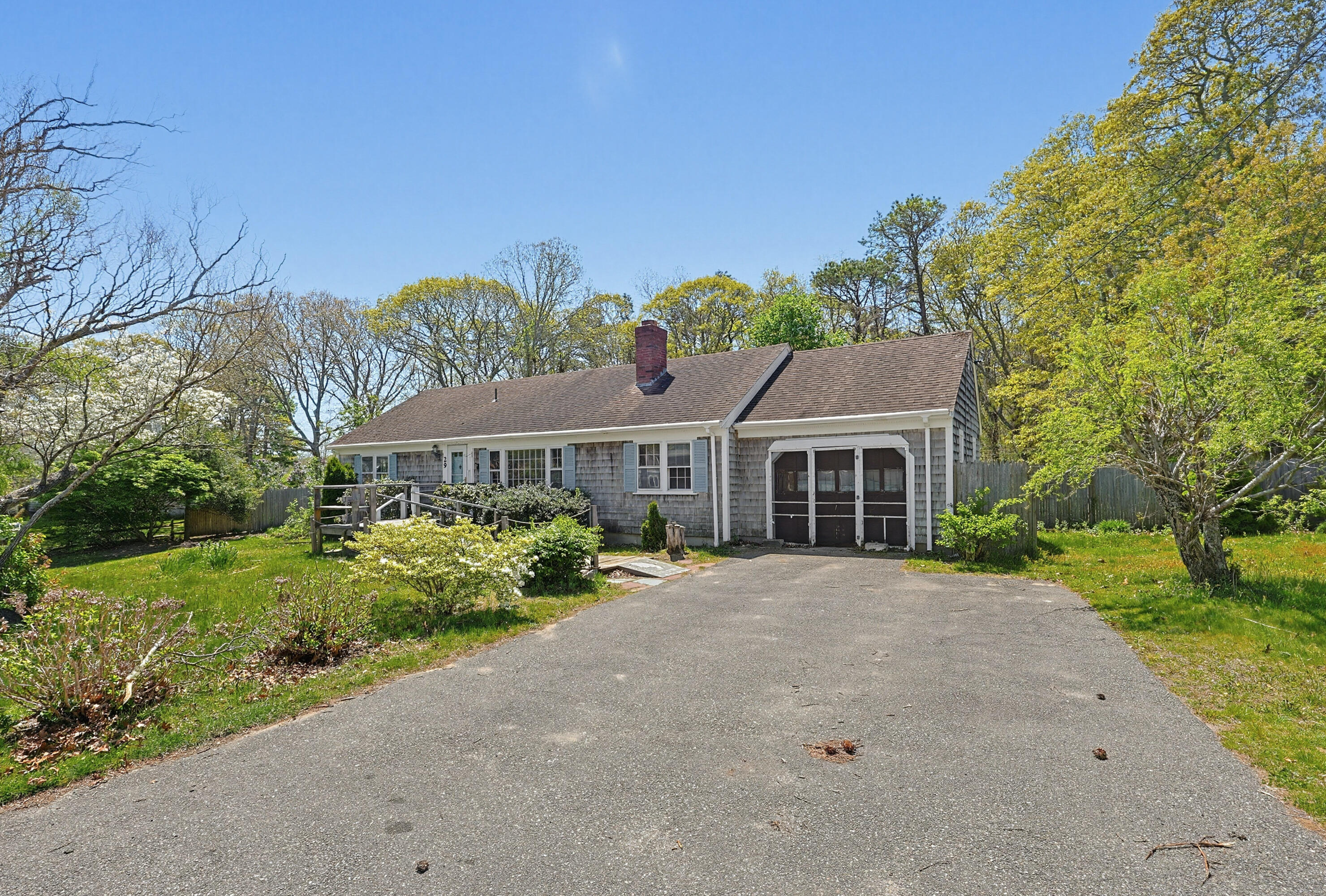 29 Edlen Lane Barnstable MA 02601