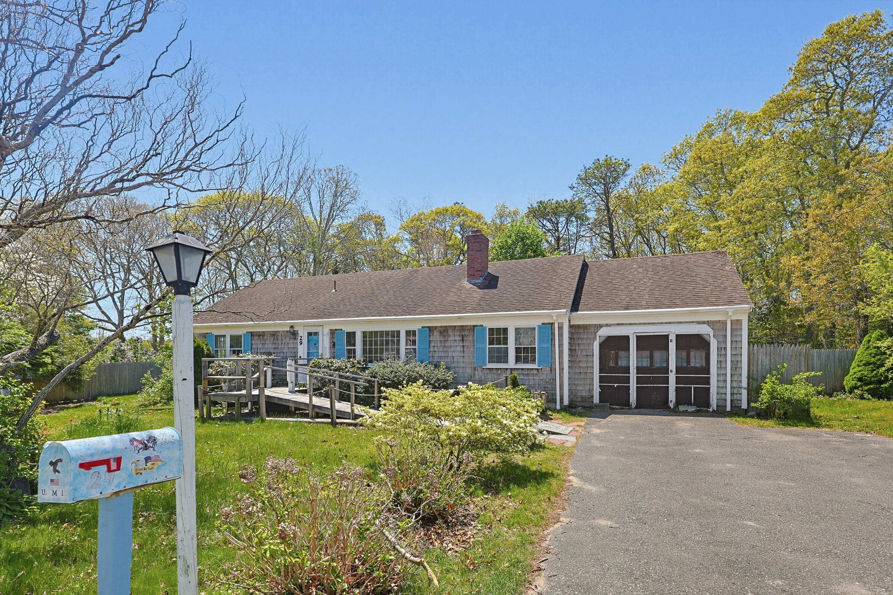 29 Edlen Lane Barnstable MA 02601