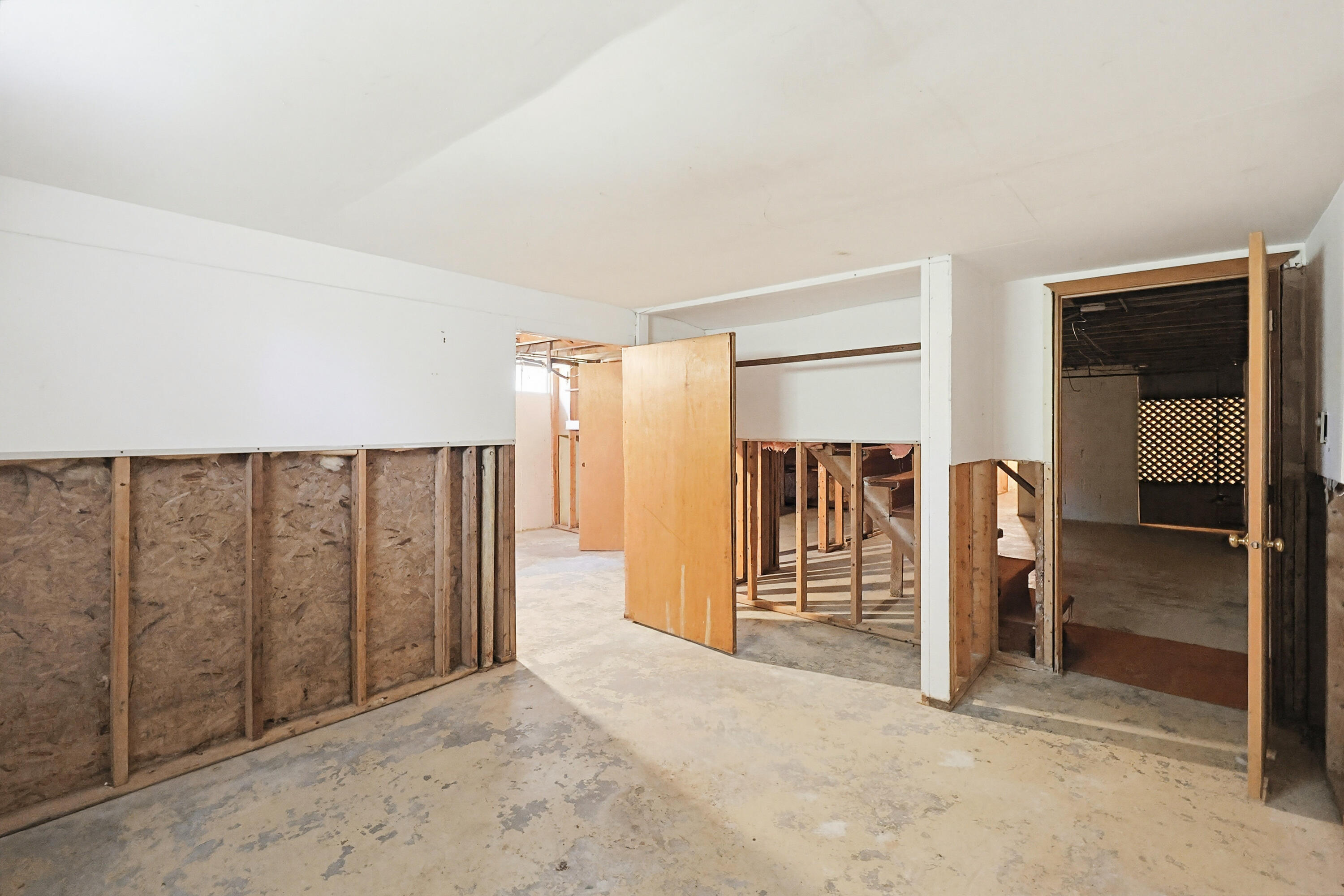 29 Edlen Lane Barnstable MA 02601