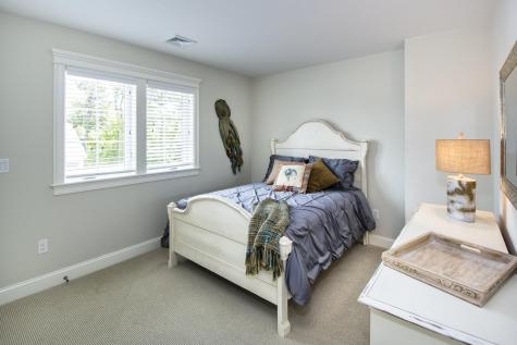 8 Topspin Way Mashpee MA 02649