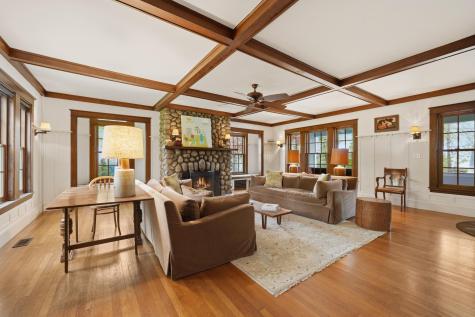 139 Main Street Vineyard Haven MA 02568