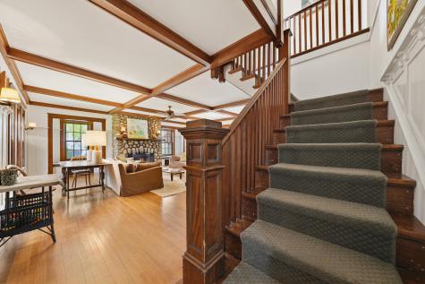 139 Main Street Vineyard Haven MA 02568