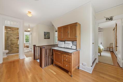 139 Main Street Vineyard Haven MA 02568