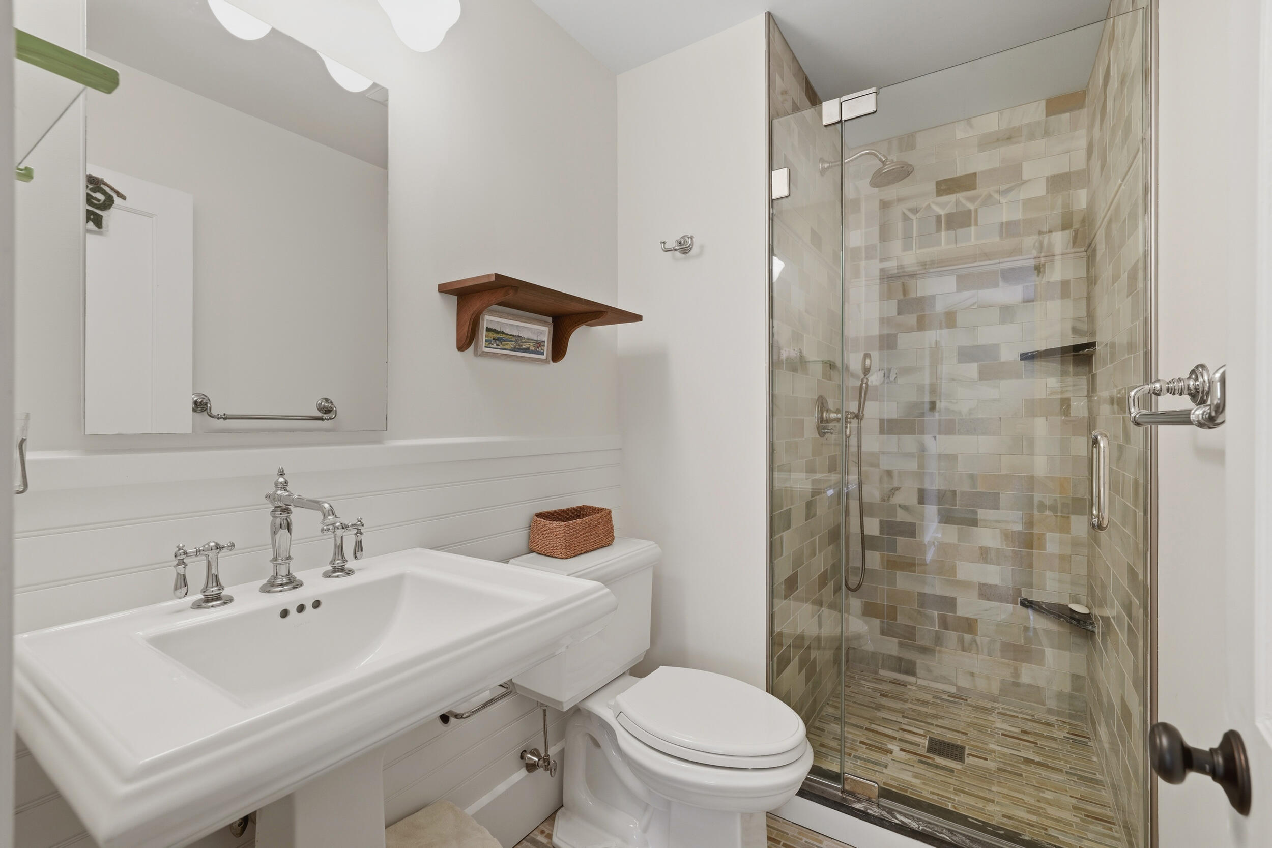 139 Main Street Vineyard Haven MA 02568