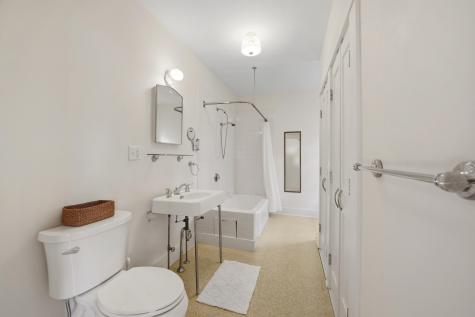 139 Main Street Vineyard Haven MA 02568