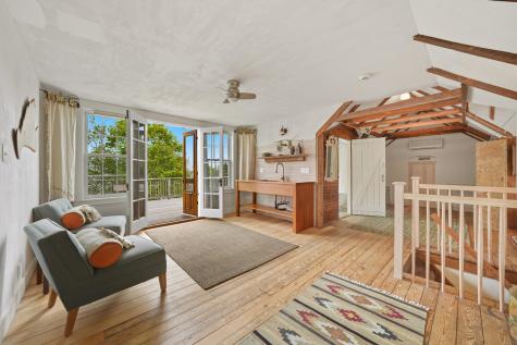 139 Main Street Vineyard Haven MA 02568