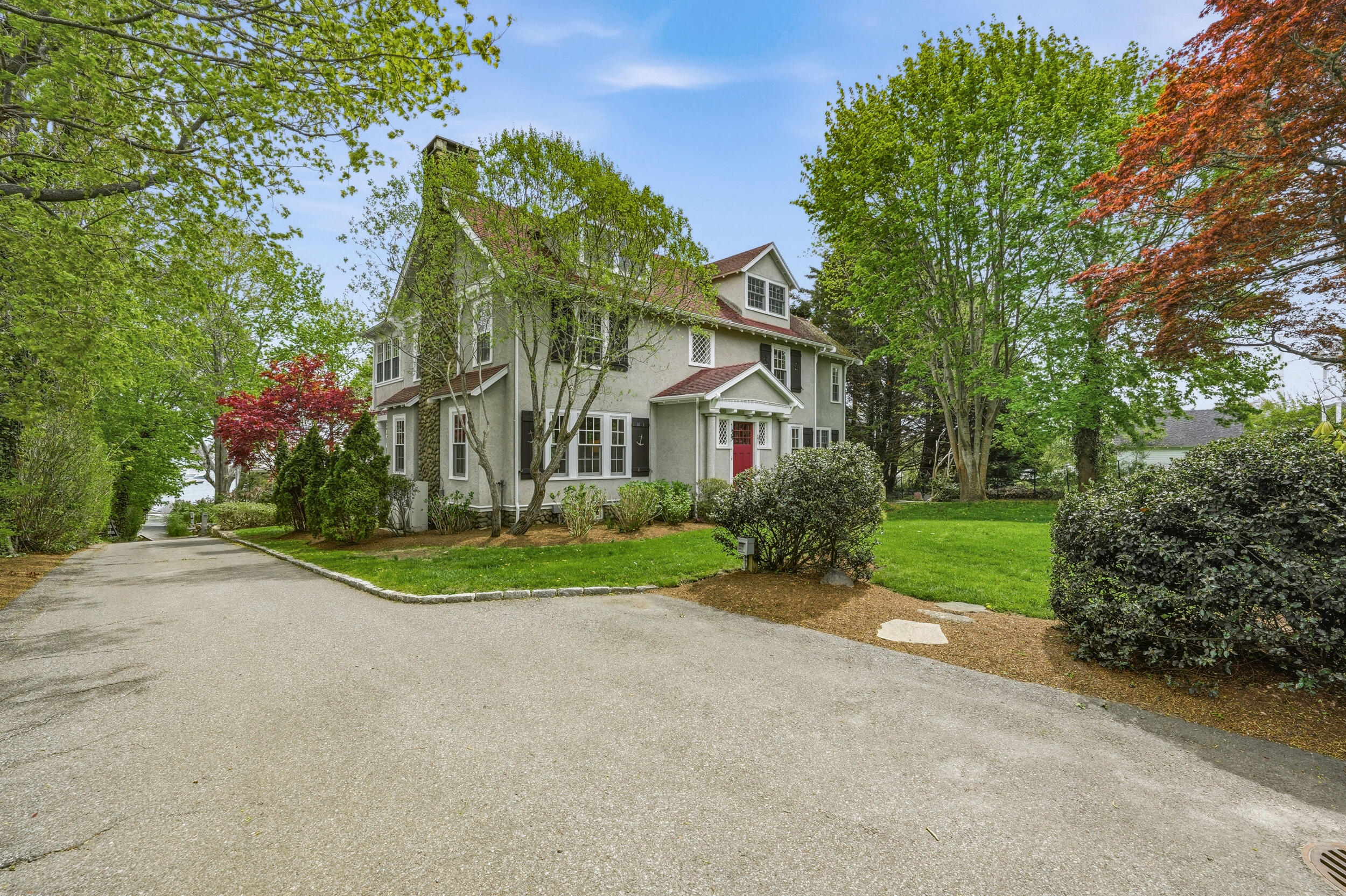 139 Main Street Vineyard Haven MA 02568