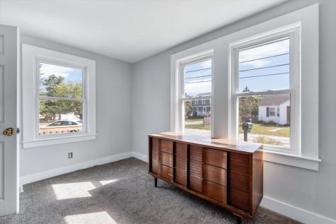 4 Cherry Street Wareham MA 02571