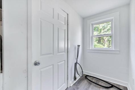 4 Cherry Street Wareham MA 02571