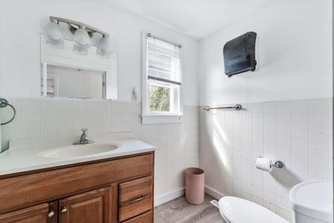 4 Cherry Street Wareham MA 02571