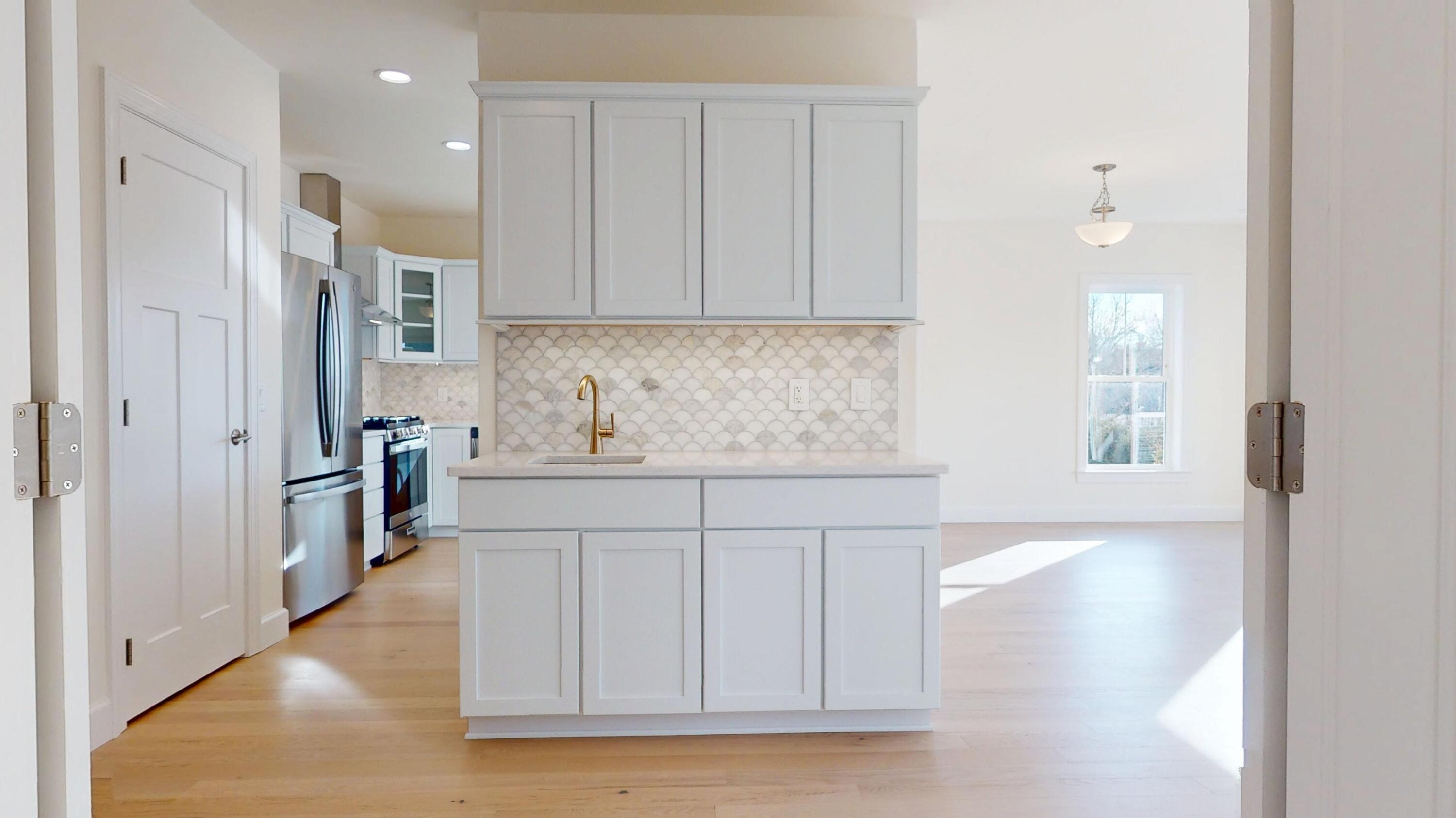 29 Parkers Neck Road Yarmouth MA 02664