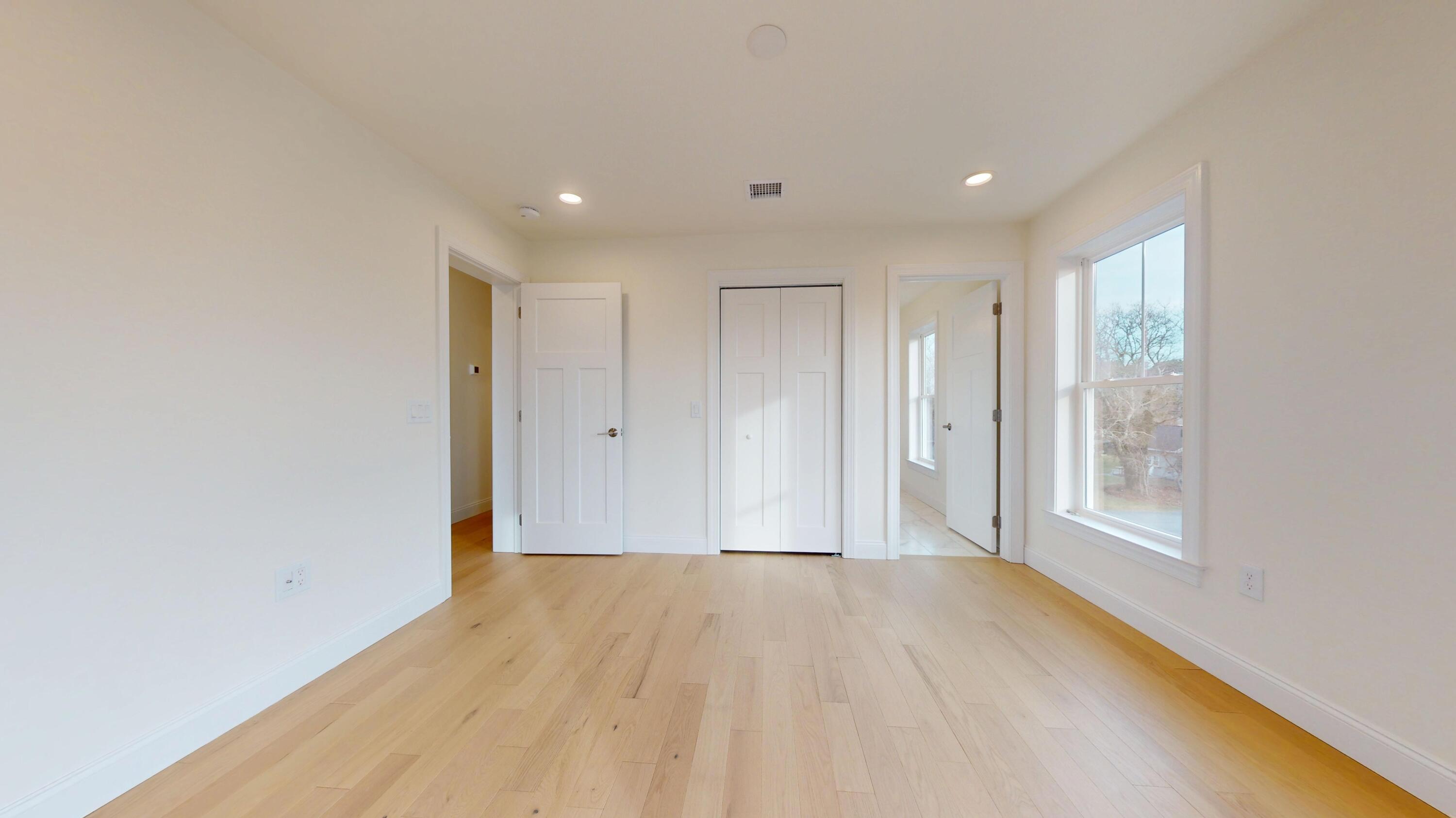 29 Parkers Neck Road Yarmouth MA 02664