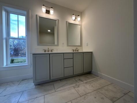 29 Parkers Neck Road Yarmouth MA 02664