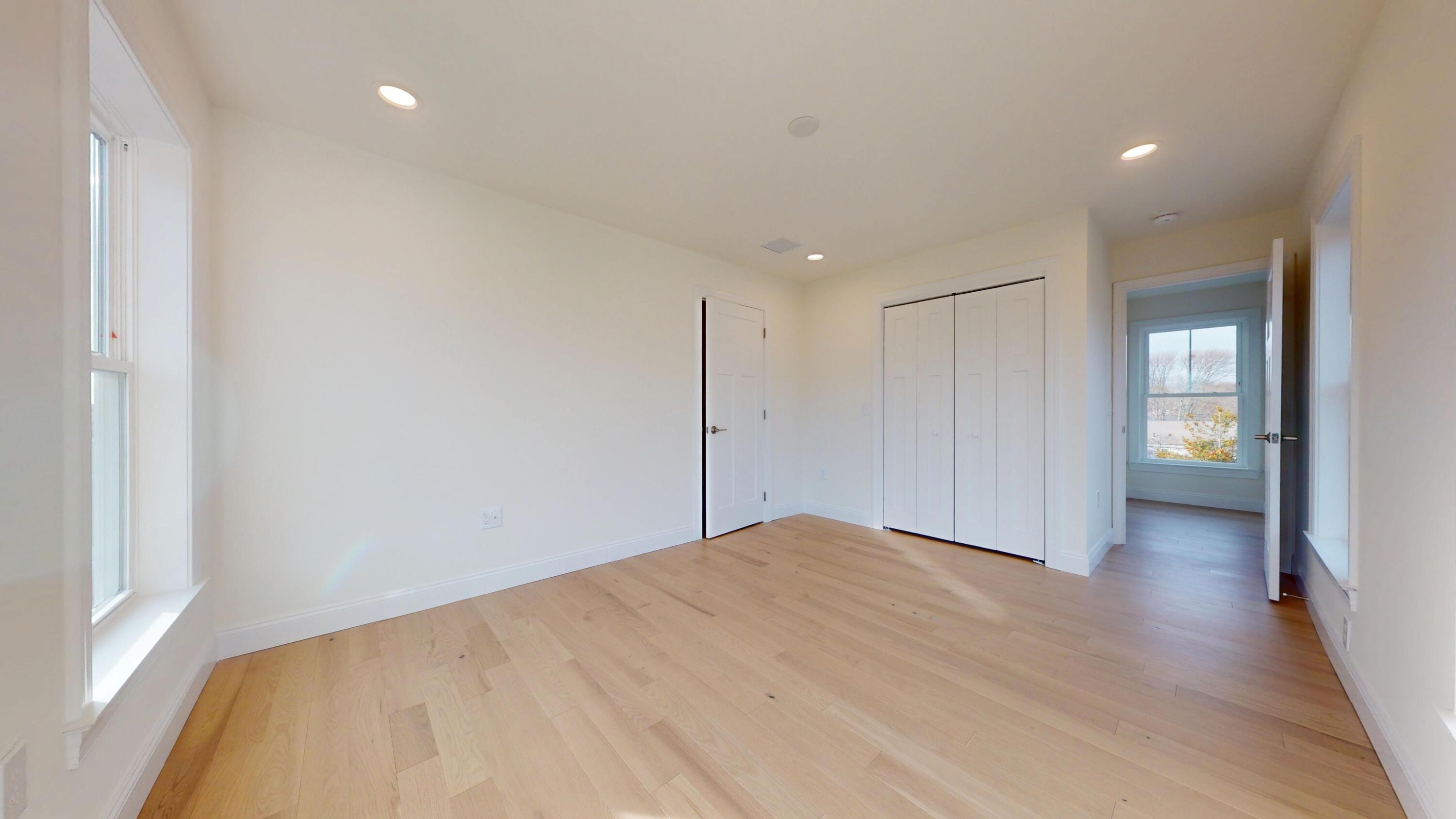 29 Parkers Neck Road Yarmouth MA 02664