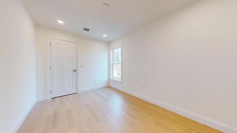 29 Parkers Neck Road Yarmouth MA 02664