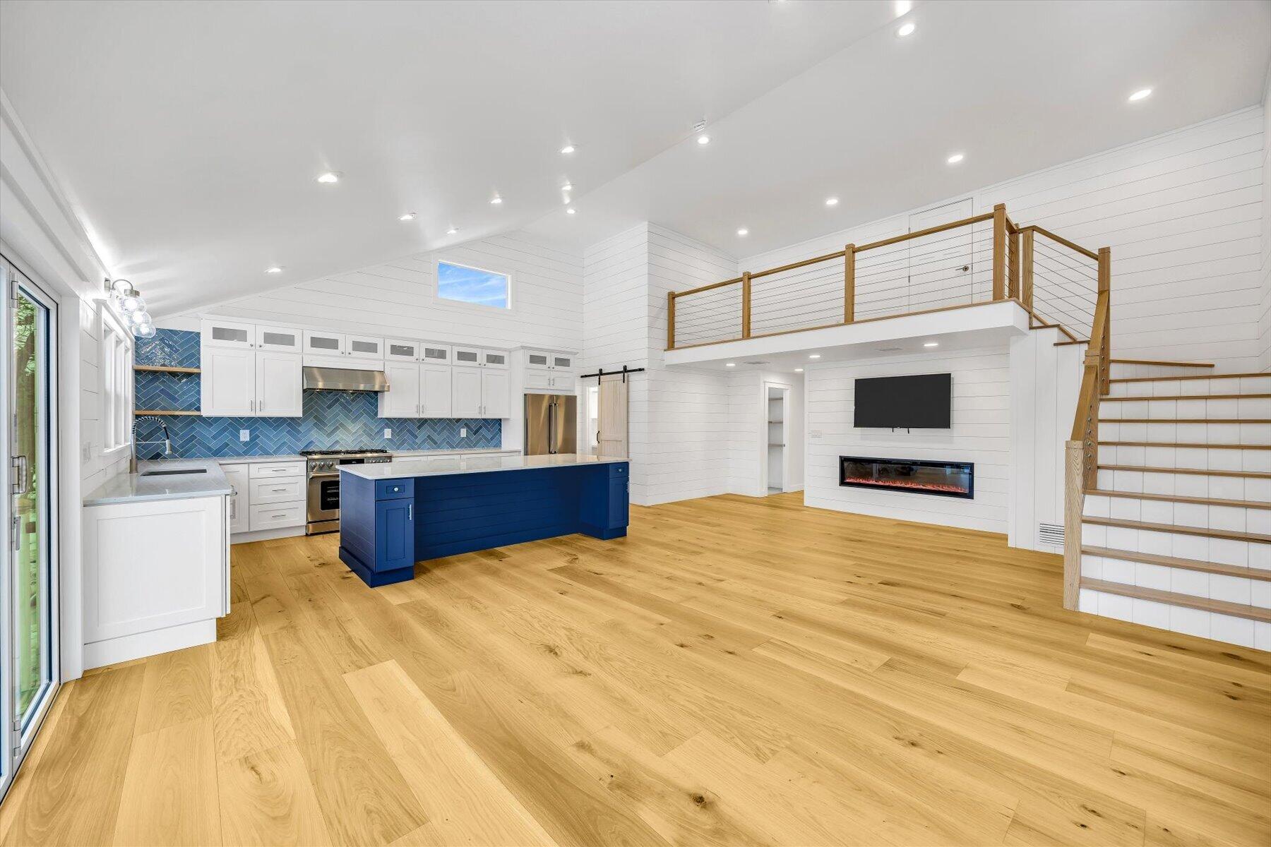 531 Menauhant Road East Falmouth MA 02536