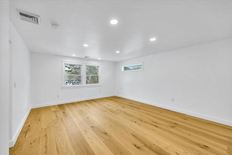 531 Menauhant Road Falmouth MA 02536
