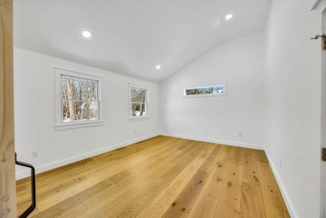531 Menauhant Road Falmouth MA 02536