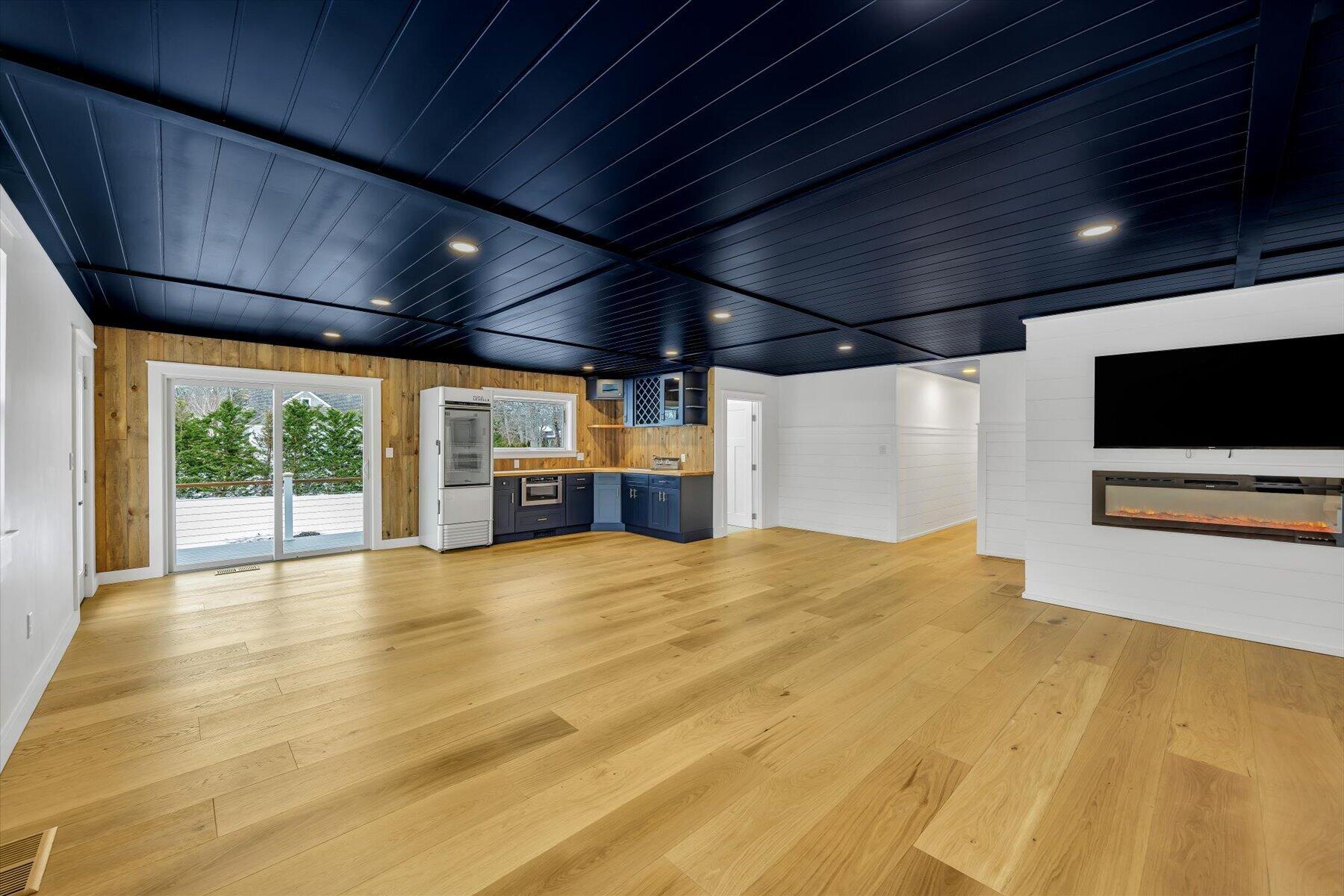 531 Menauhant Road East Falmouth MA 02536