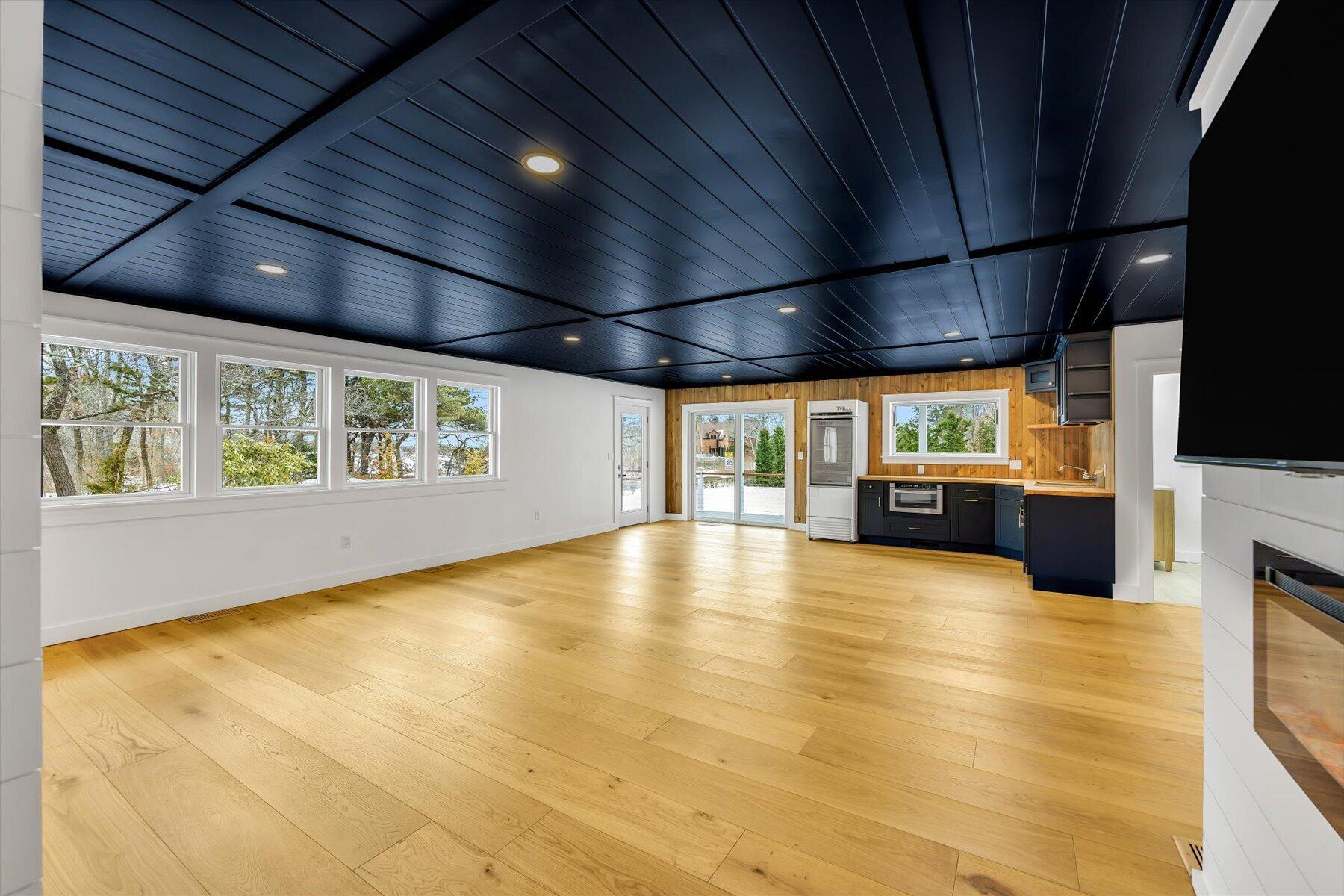 531 Menauhant Road East Falmouth MA 02536