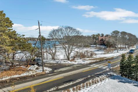 531 Menauhant Road Falmouth MA 02536