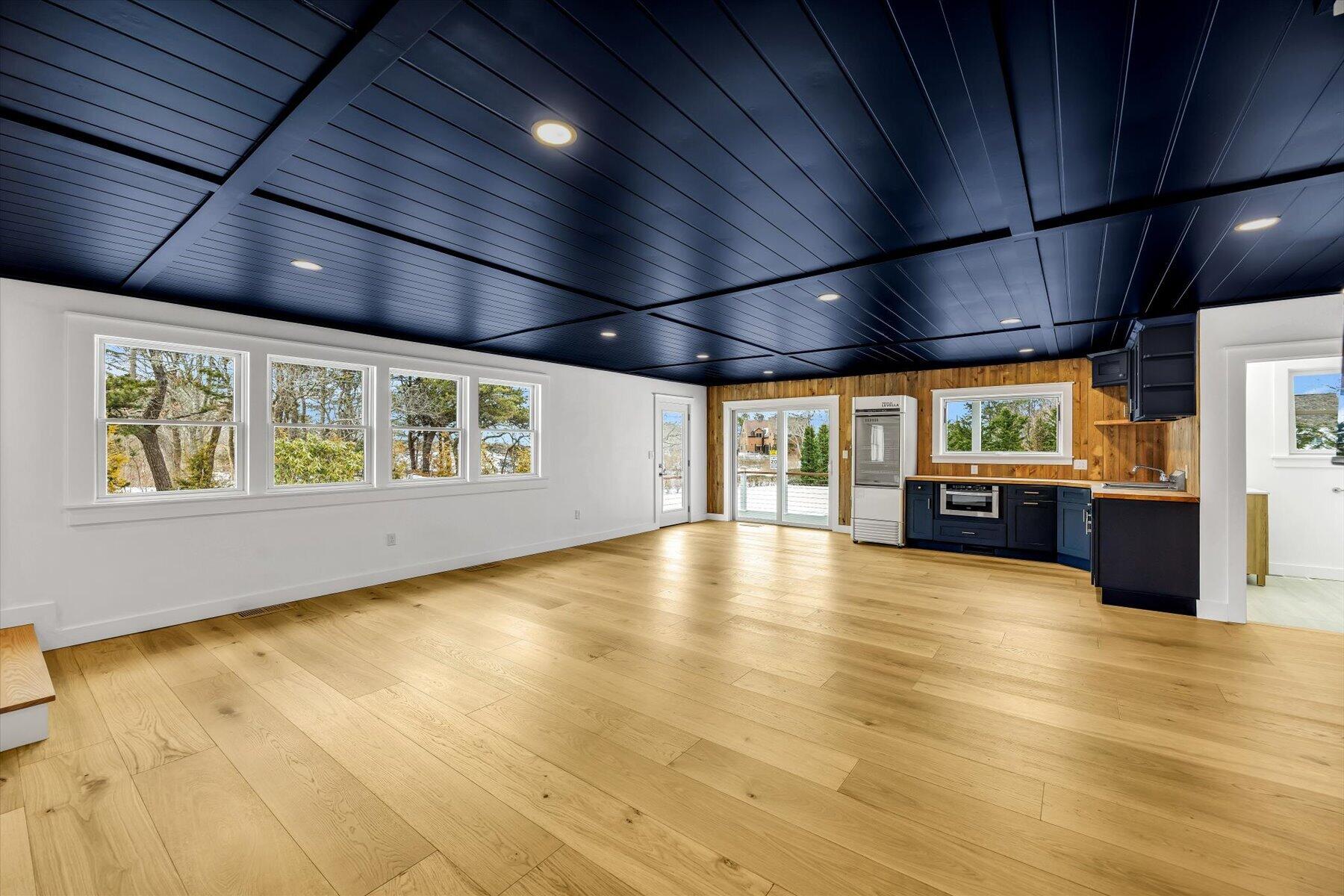 531 Menauhant Road East Falmouth MA 02536