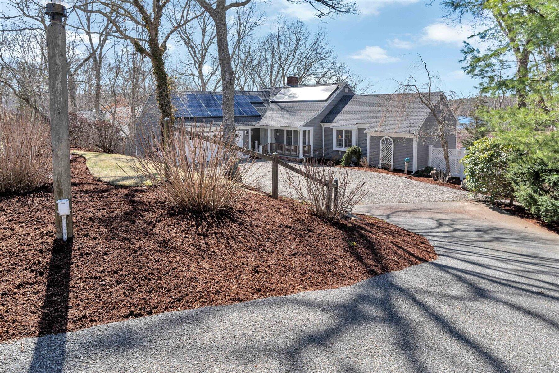 18 Gray Rocks West Road North Falmouth MA 02556