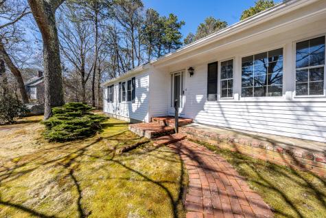 6 Clinton Drive Yarmouth MA 02675