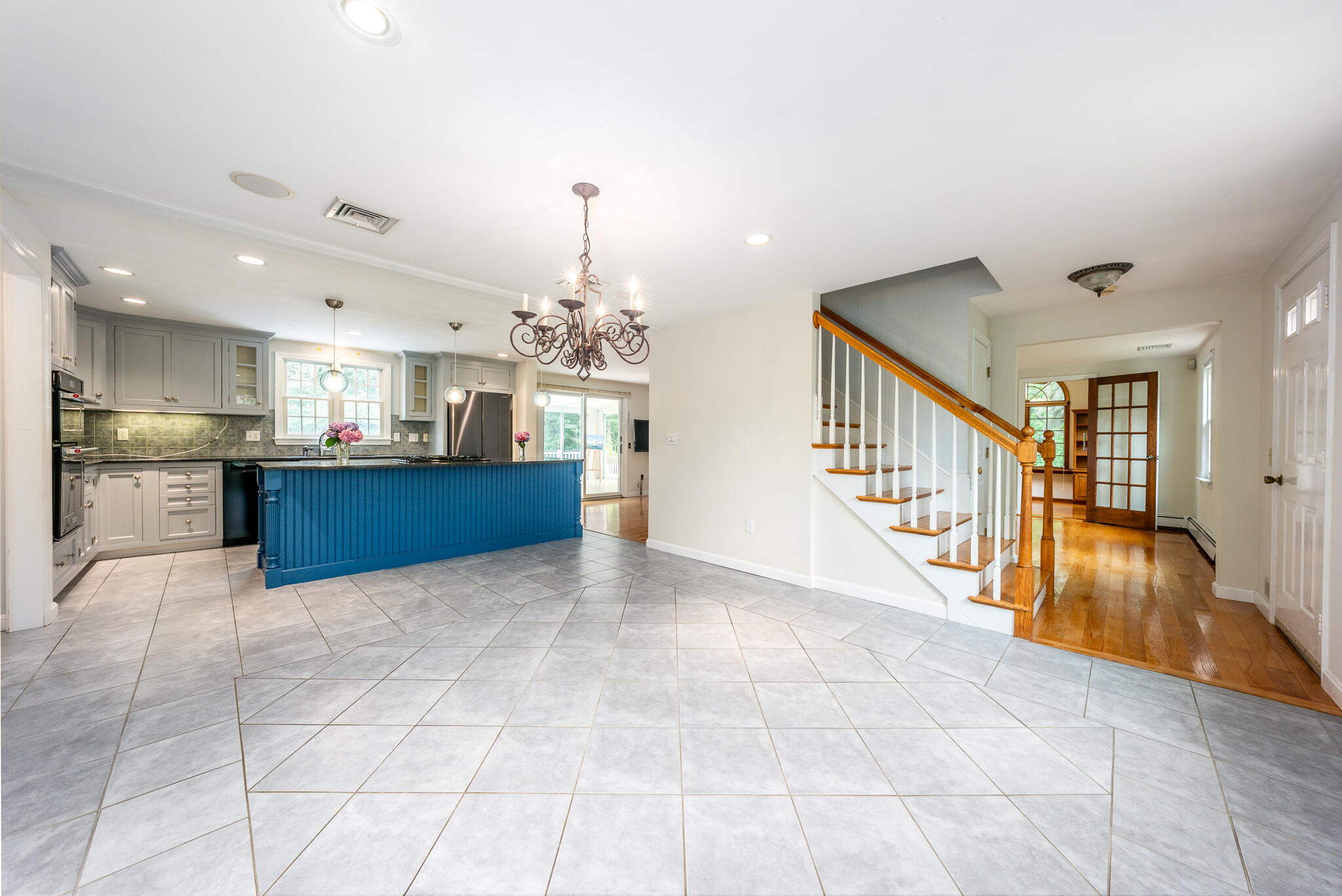 11 Barnes Lane West Yarmouth MA 02673