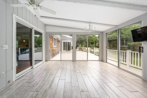11 Barnes Lane West Yarmouth MA 02673