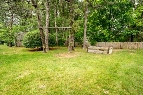 11 Barnes Lane West Yarmouth MA 02673