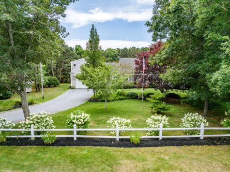 11 Barnes Lane West Yarmouth MA 02673