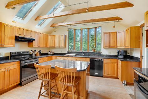 174 Middle Road Chilmark MA 02535