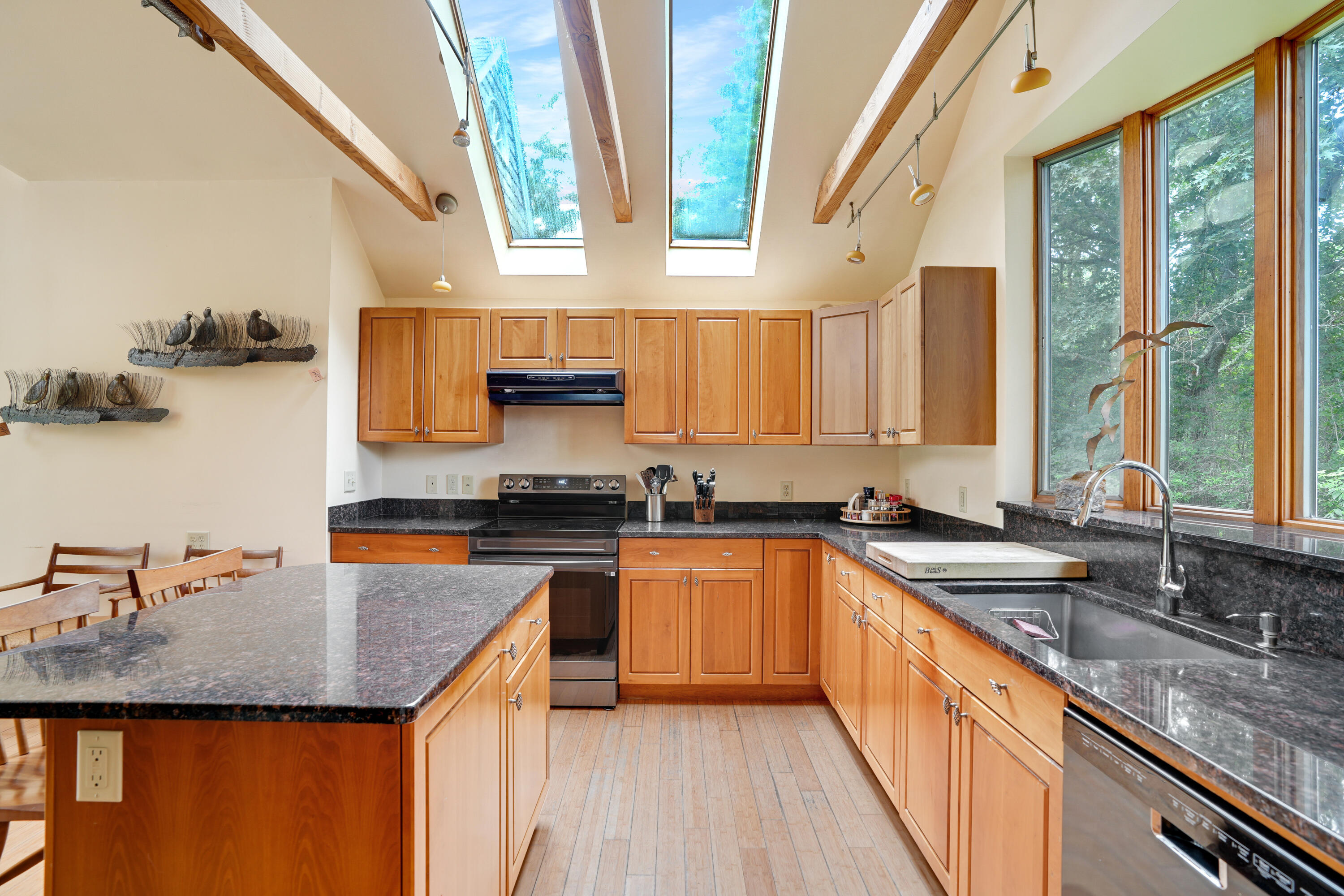 174 Middle Road Chilmark MA 02535