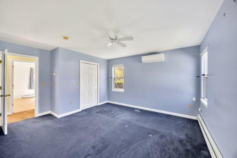 33 Thatchers Lane Falmouth MA 02536