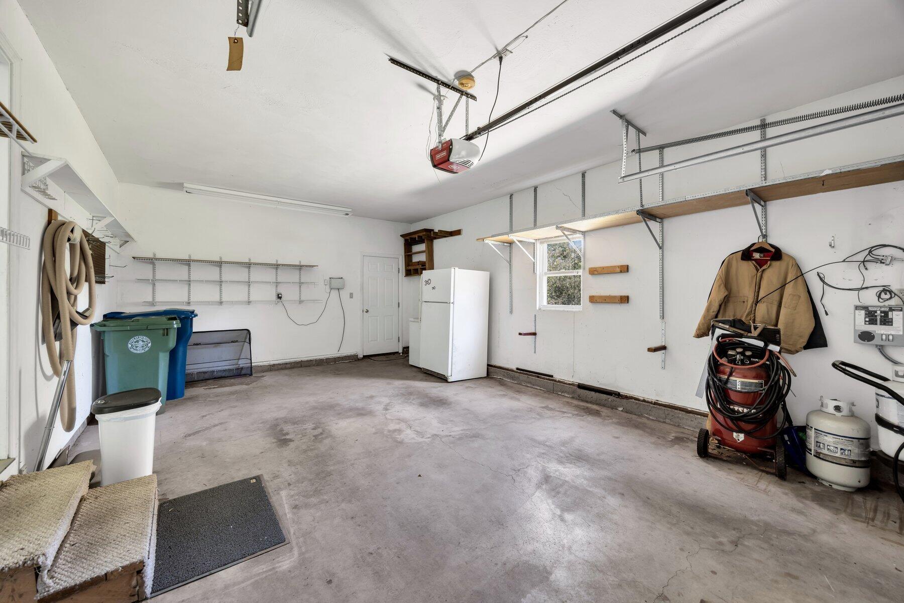 33 Thatchers Lane Falmouth MA 02536