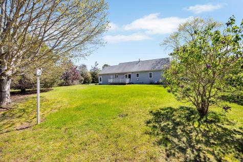 33 Thatchers Lane Falmouth MA 02536