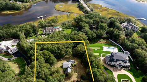 32 Starboard Lane Osterville MA 02655