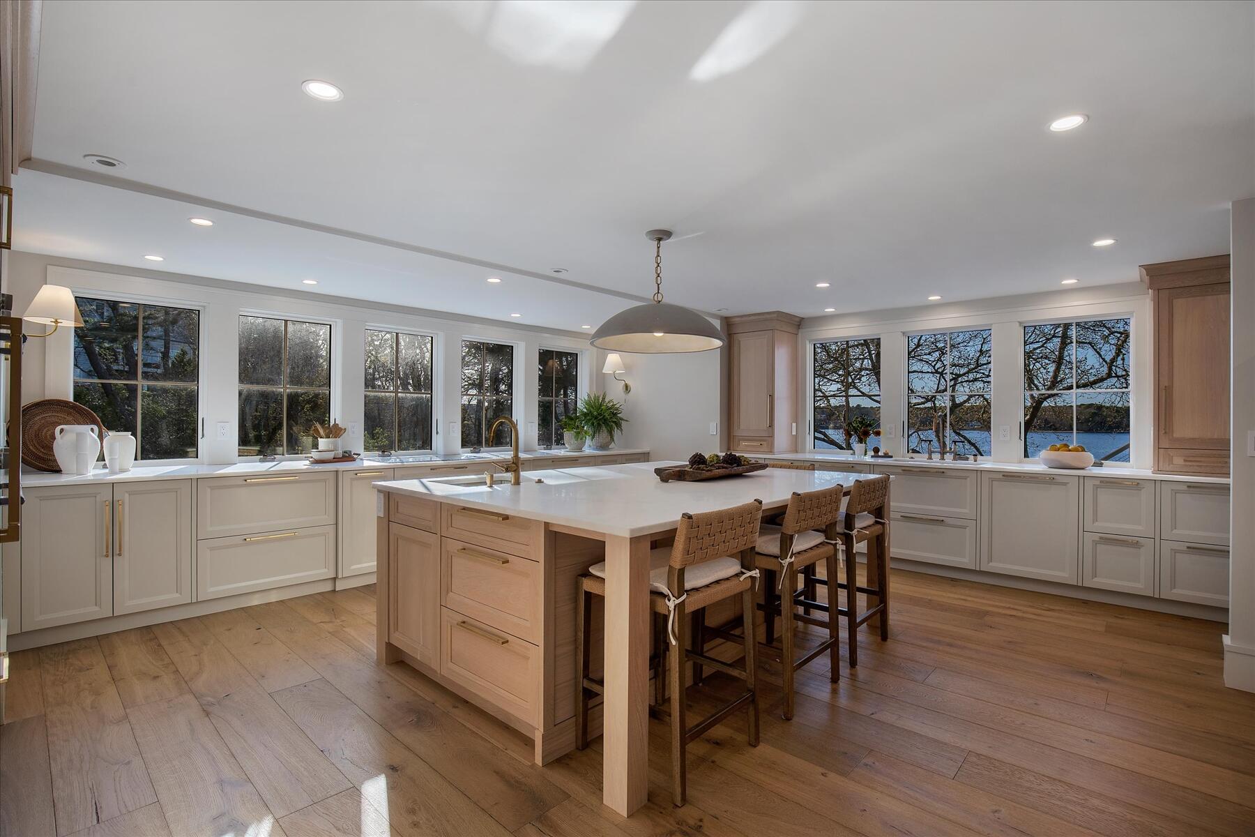 118 Driftwood Lane Yarmouth MA 02664